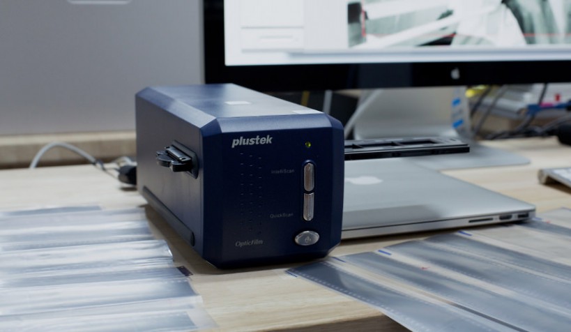 導入したてのPlustek社製フィルムスキャナー「Optic Film 8100」