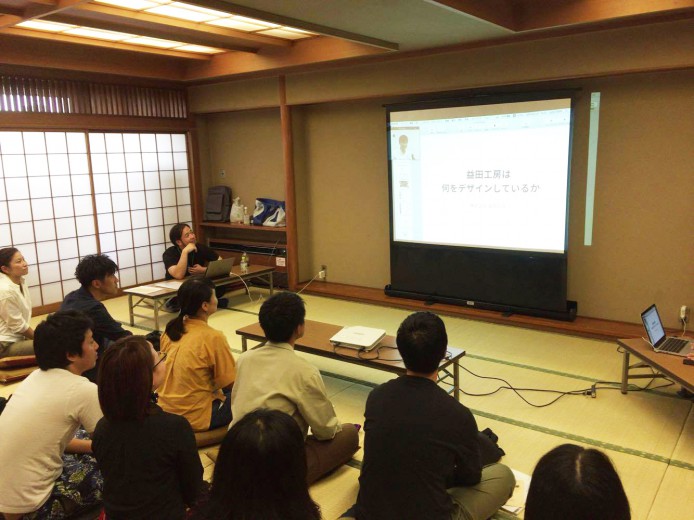 シブヤ大学での講義風景